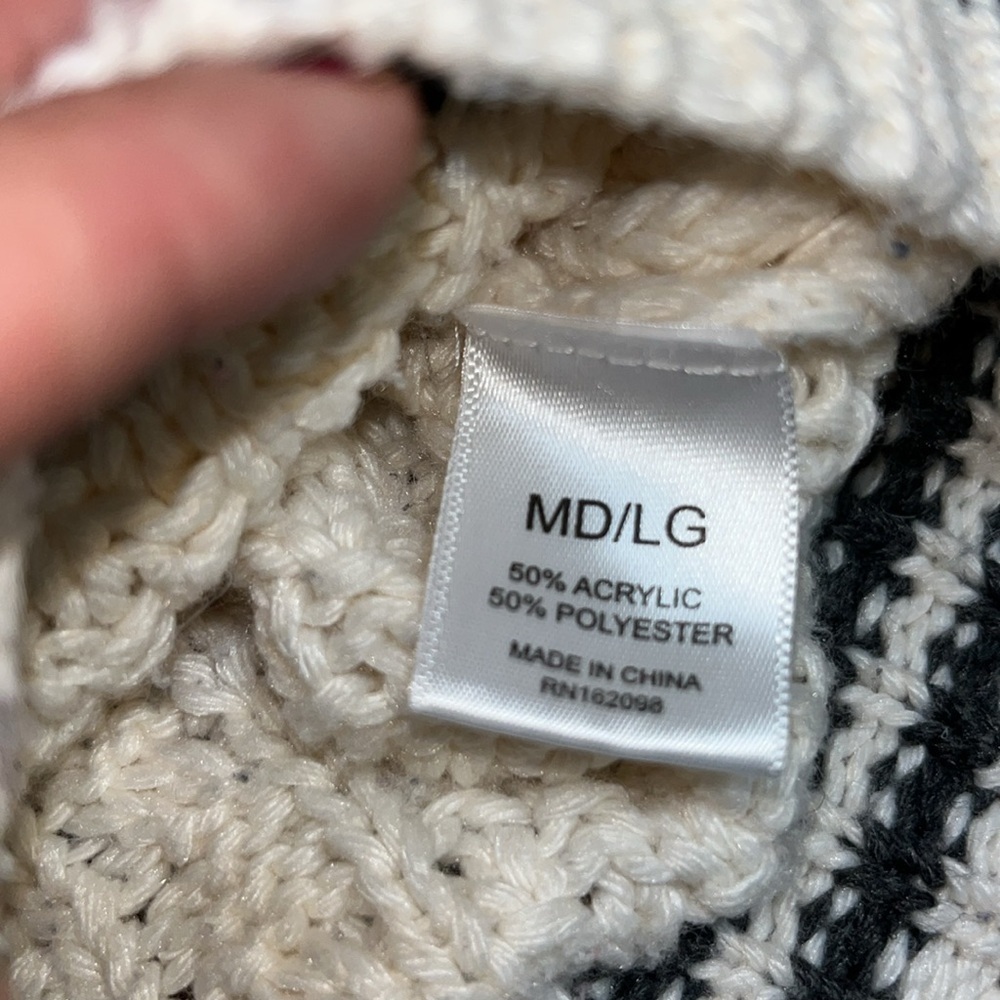 Original Taylor Swift Folklore Album Cardigan 2020 Medium/Large‎ MD/LG - Picture 11 of 11